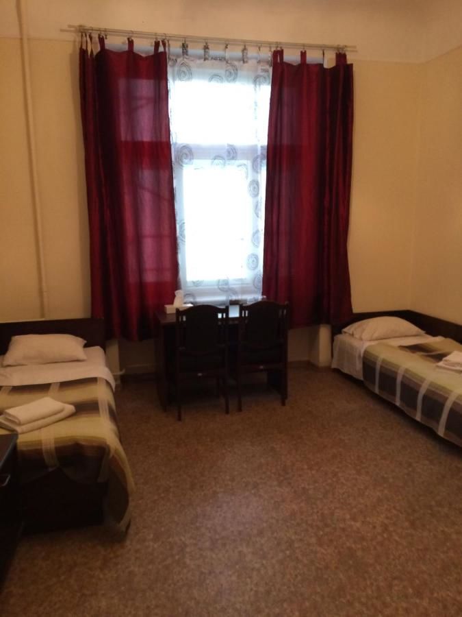 Хостелы Hostel Viktorija with Private Rooms Рига-25