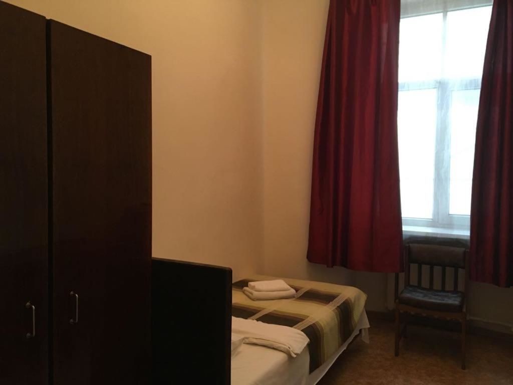 Хостелы Hostel Viktorija with Private Rooms Рига-27