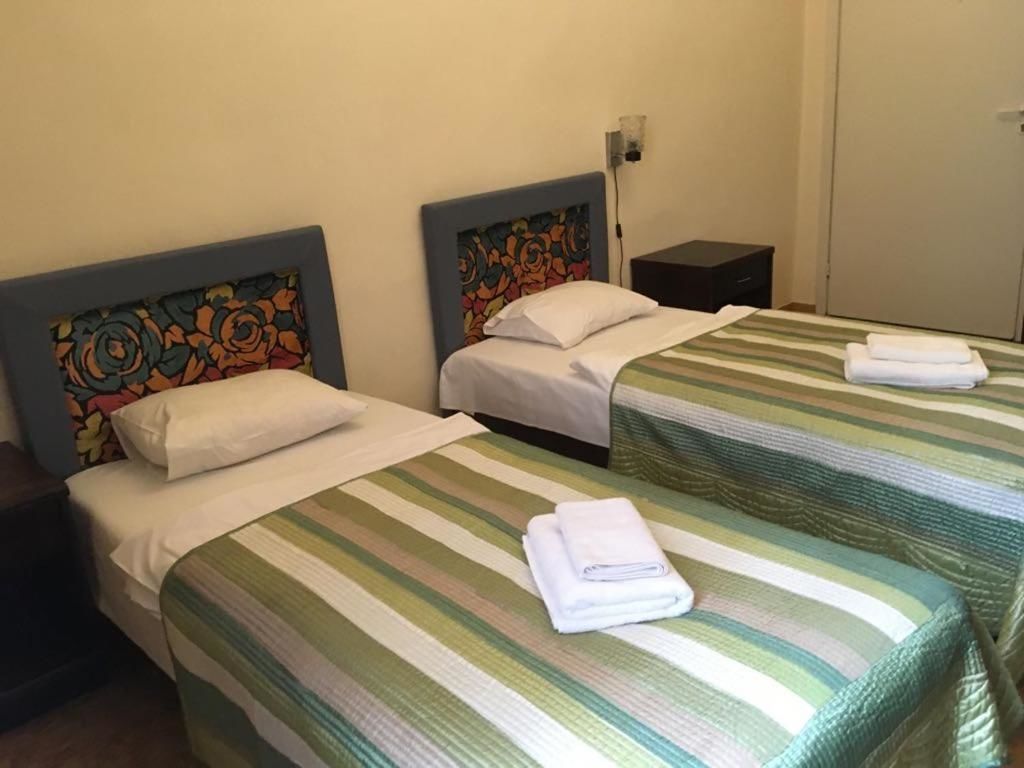 Хостелы Hostel Viktorija with Private Rooms Рига-6